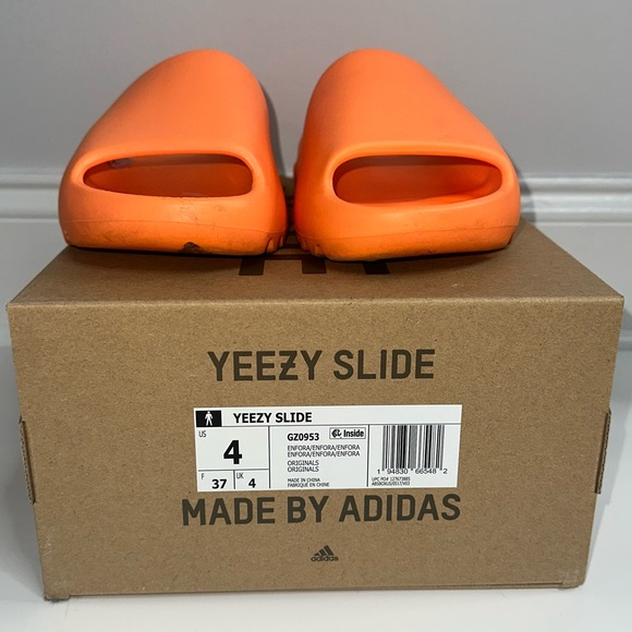 YEEZY SLIDES 'ENFLAME ORANGE' - Picture 4 of 4